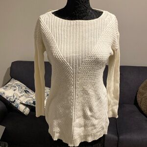 Vince Camuto sweater